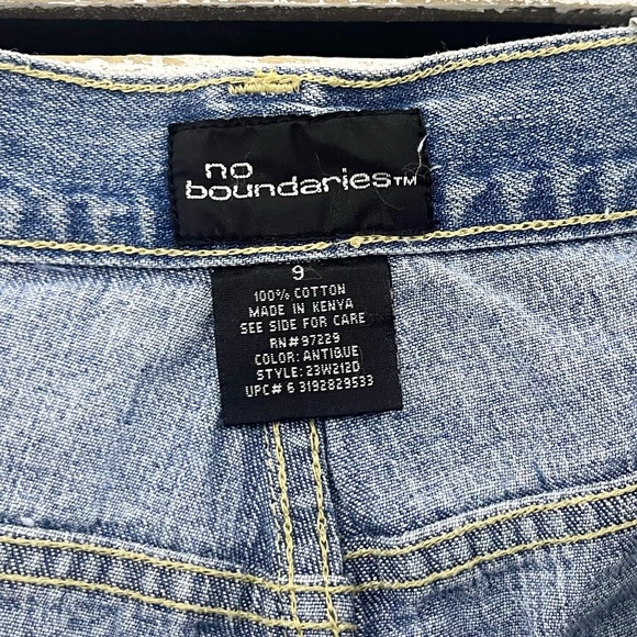 NWT Vintage 90’s y2k No Boundaries Denim Shorts Size 9 - Picture 4 of 5